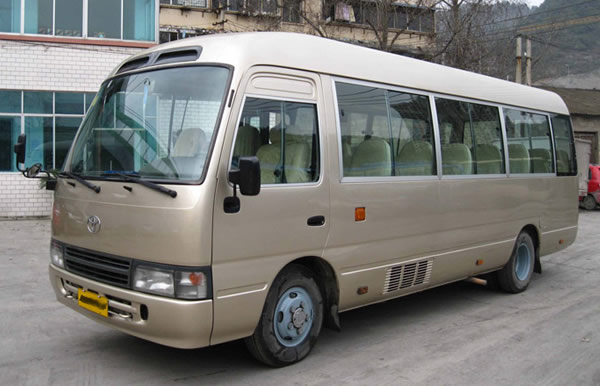 豐田考斯特19座中巴租車